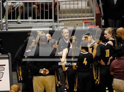 Thumbnail 2 in Mountain Pointe vs.Valley Vista (AIA 6A Semifinal Playoff)  photogallery.