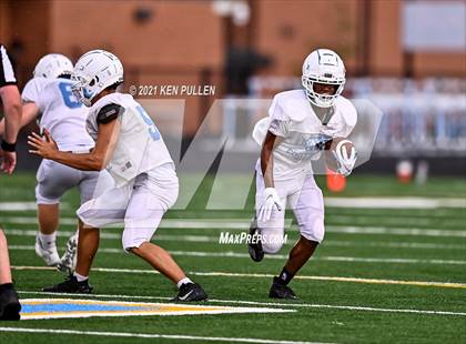 Thumbnail 1 in Skyline @ Lightridge (Scrimmage) photogallery.