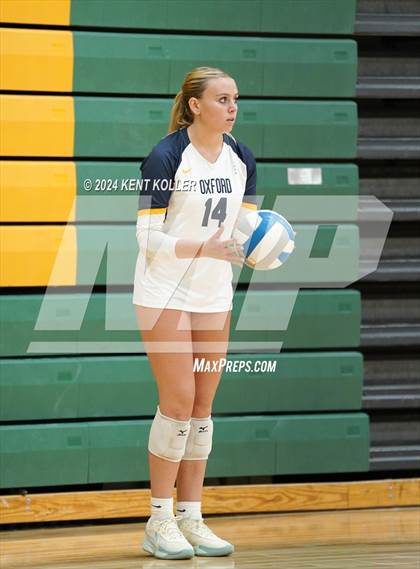 Thumbnail 3 in Groves vs. Oxford (Notre Dame Prep Quad) photogallery.