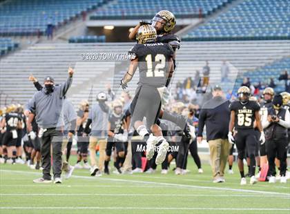 Thumbnail 3 in Abilene vs. Guyer (UIL 6A Division II Region Playoff) photogallery.