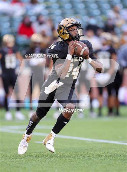 Thumbnail 2 in Abilene vs. Guyer (UIL 6A Division II Region Playoff) photogallery.