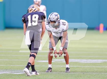 Thumbnail 1 in Abilene vs. Guyer (UIL 6A Division II Region Playoff) photogallery.