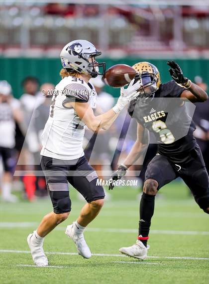 Thumbnail 2 in Abilene vs. Guyer (UIL 6A Division II Region Playoff) photogallery.