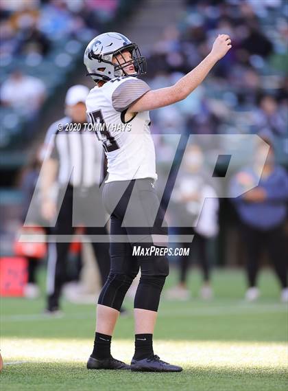 Thumbnail 2 in Abilene vs. Guyer (UIL 6A Division II Region Playoff) photogallery.