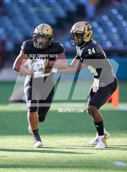 Thumbnail 1 in Abilene vs. Guyer (UIL 6A Division II Region Playoff) photogallery.
