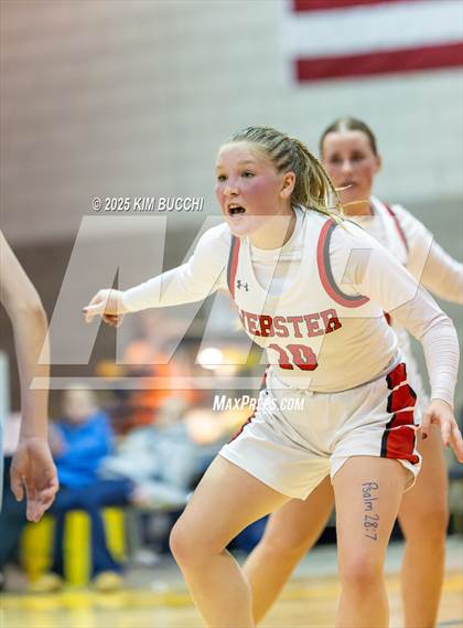 Thumbnail 1 in Independence vs. Webster County (Summersville Winter Classic) photogallery.