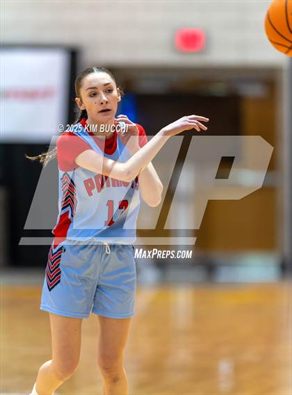 Thumbnail 1 in Independence vs. Webster County (Summersville Winter Classic) photogallery.