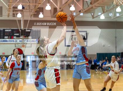 Thumbnail 3 in Independence vs. Webster County (Summersville Winter Classic) photogallery.