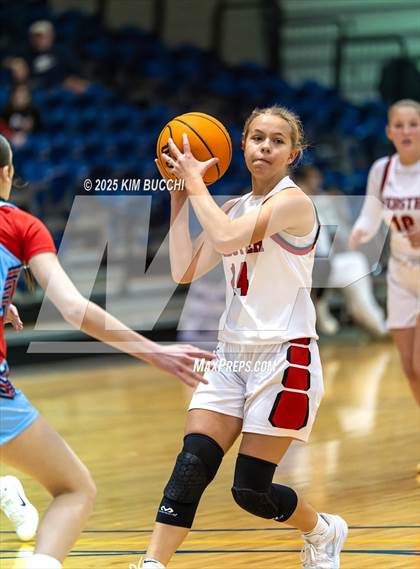 Thumbnail 3 in Independence vs. Webster County (Summersville Winter Classic) photogallery.