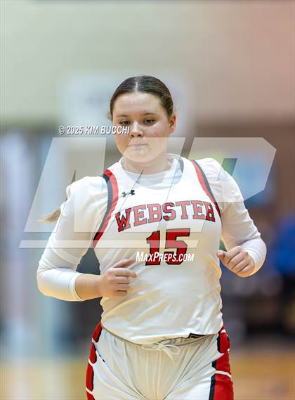 Thumbnail 3 in Independence vs. Webster County (Summersville Winter Classic) photogallery.