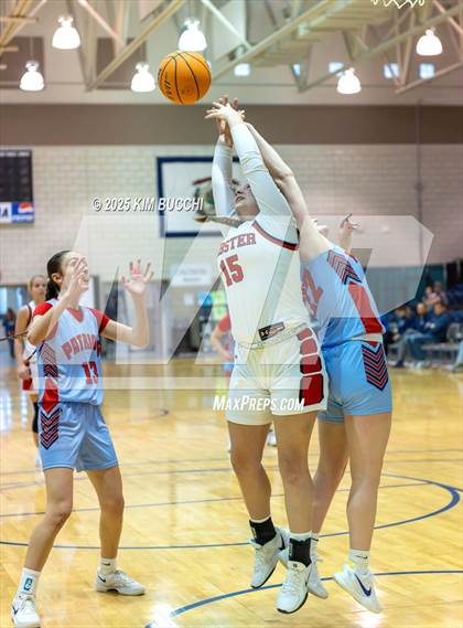 Thumbnail 2 in Independence vs. Webster County (Summersville Winter Classic) photogallery.