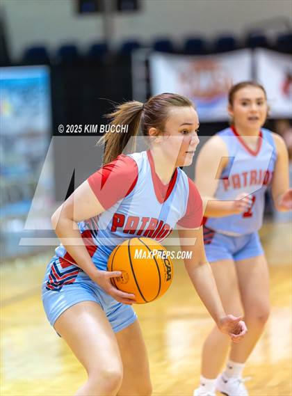 Thumbnail 2 in Independence vs. Webster County (Summersville Winter Classic) photogallery.