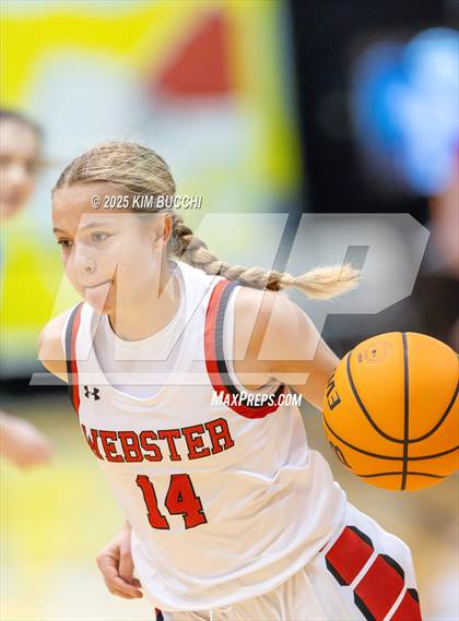 Thumbnail 3 in Independence vs. Webster County (Summersville Winter Classic) photogallery.