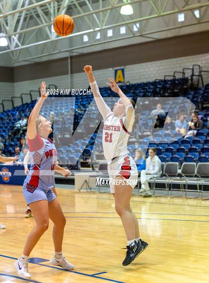 Thumbnail 3 in Independence vs. Webster County (Summersville Winter Classic) photogallery.