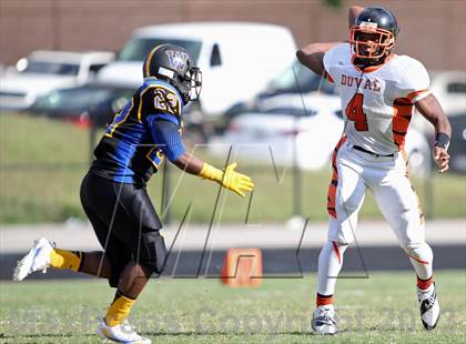 Thumbnail 3 in DuVal @ Wise photogallery.