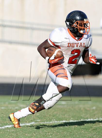 Thumbnail 2 in DuVal @ Wise photogallery.