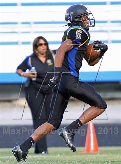 Thumbnail 2 in DuVal @ Wise photogallery.