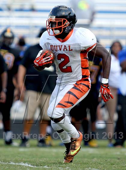 Thumbnail 3 in DuVal @ Wise photogallery.