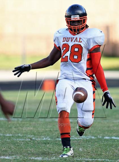 Thumbnail 3 in DuVal @ Wise photogallery.