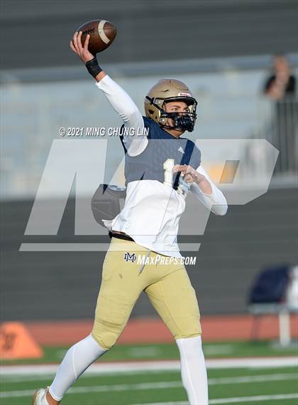 Thumbnail 1 in Central Catholic @ Mater Dei Catholic (CIF State D2AA Final) photogallery.