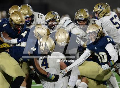 Thumbnail 2 in Central Catholic @ Mater Dei Catholic (CIF State D2AA Final) photogallery.