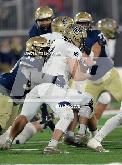 Thumbnail 3 in Central Catholic @ Mater Dei Catholic (CIF State D2AA Final) photogallery.