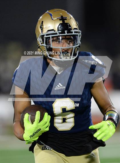 Thumbnail 2 in Central Catholic @ Mater Dei Catholic (CIF State D2AA Final) photogallery.