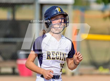 Thumbnail 2 in Regina @ Solon photogallery.