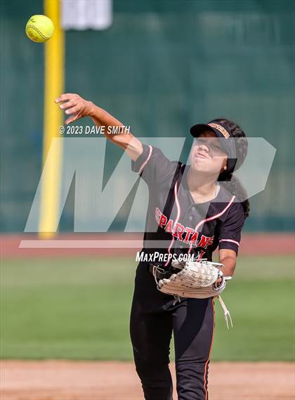 Thumbnail 2 in Regina @ Solon photogallery.