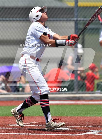 Thumbnail 3 in Muenster vs Bosqueville (UIL 2A Region 2 Semifinal) photogallery.