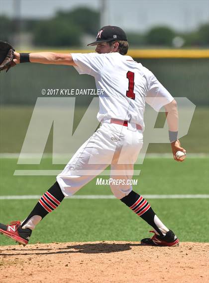 Thumbnail 2 in Muenster vs Bosqueville (UIL 2A Region 2 Semifinal) photogallery.