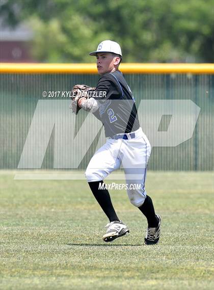 Thumbnail 2 in Muenster vs Bosqueville (UIL 2A Region 2 Semifinal) photogallery.