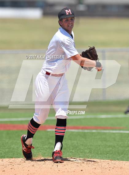 Thumbnail 3 in Muenster vs Bosqueville (UIL 2A Region 2 Semifinal) photogallery.