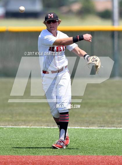 Thumbnail 3 in Muenster vs Bosqueville (UIL 2A Region 2 Semifinal) photogallery.