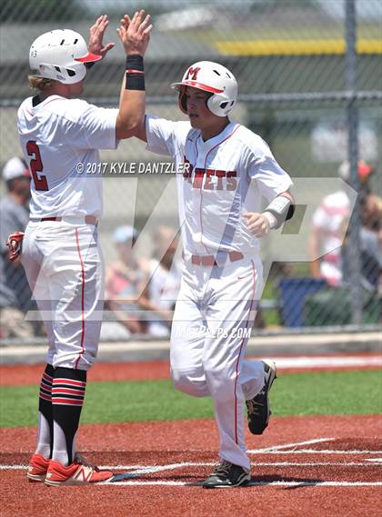 Thumbnail 3 in Muenster vs Bosqueville (UIL 2A Region 2 Semifinal) photogallery.
