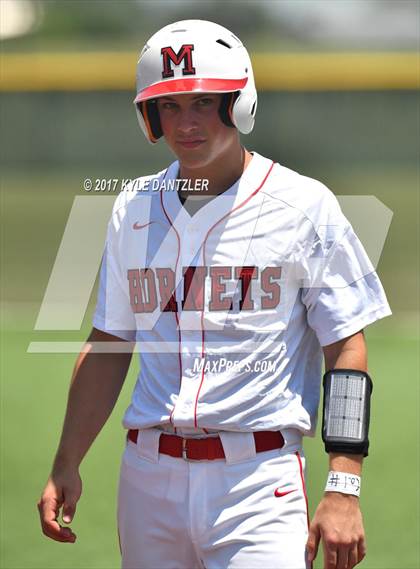 Thumbnail 2 in Muenster vs Bosqueville (UIL 2A Region 2 Semifinal) photogallery.
