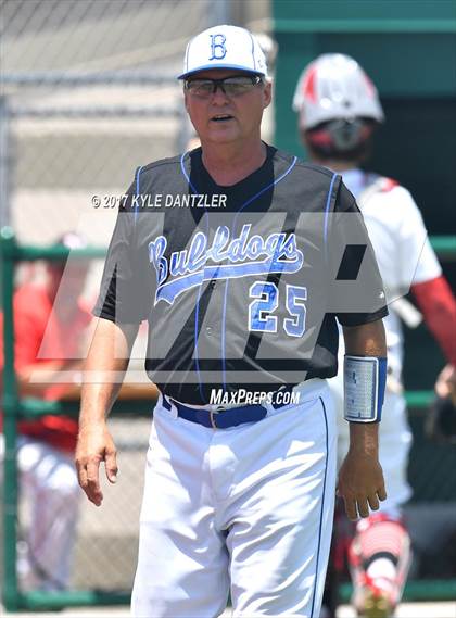 Thumbnail 1 in Muenster vs Bosqueville (UIL 2A Region 2 Semifinal) photogallery.