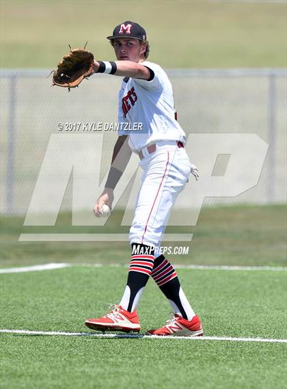 Thumbnail 3 in Muenster vs Bosqueville (UIL 2A Region 2 Semifinal) photogallery.