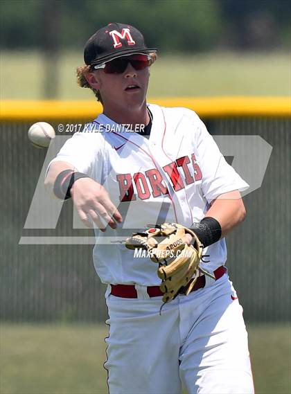 Thumbnail 2 in Muenster vs Bosqueville (UIL 2A Region 2 Semifinal) photogallery.