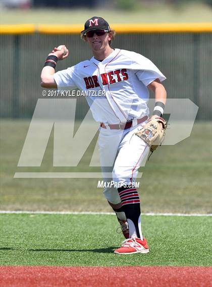 Thumbnail 1 in Muenster vs Bosqueville (UIL 2A Region 2 Semifinal) photogallery.