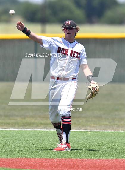 Thumbnail 3 in Muenster vs Bosqueville (UIL 2A Region 2 Semifinal) photogallery.