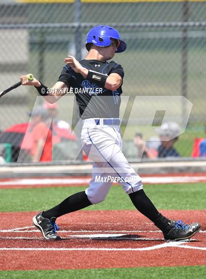 Thumbnail 1 in Muenster vs Bosqueville (UIL 2A Region 2 Semifinal) photogallery.