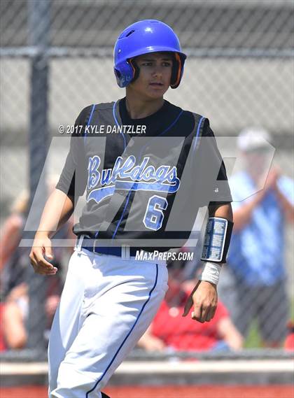 Thumbnail 3 in Muenster vs Bosqueville (UIL 2A Region 2 Semifinal) photogallery.