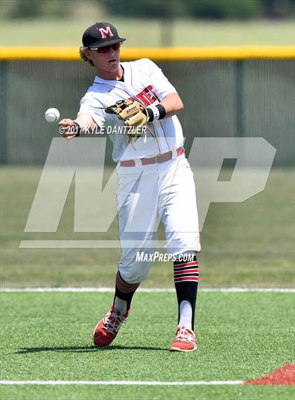 Thumbnail 1 in Muenster vs Bosqueville (UIL 2A Region 2 Semifinal) photogallery.