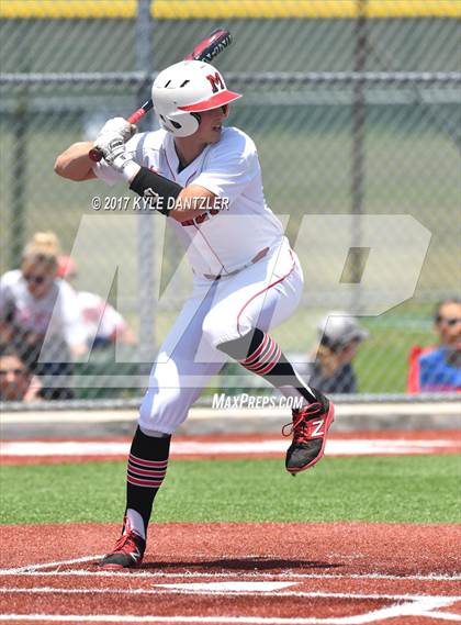 Thumbnail 2 in Muenster vs Bosqueville (UIL 2A Region 2 Semifinal) photogallery.