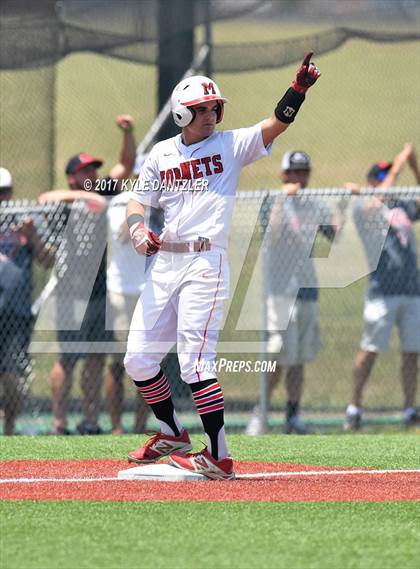 Thumbnail 3 in Muenster vs Bosqueville (UIL 2A Region 2 Semifinal) photogallery.