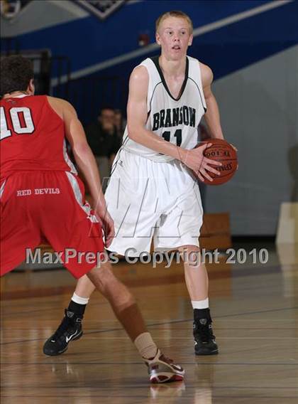 Thumbnail 3 in University vs Branson (CIF NorCal D5 Final) photogallery.