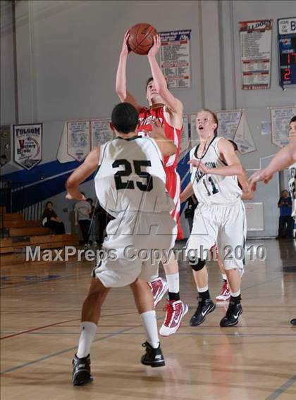 Thumbnail 2 in University vs Branson (CIF NorCal D5 Final) photogallery.
