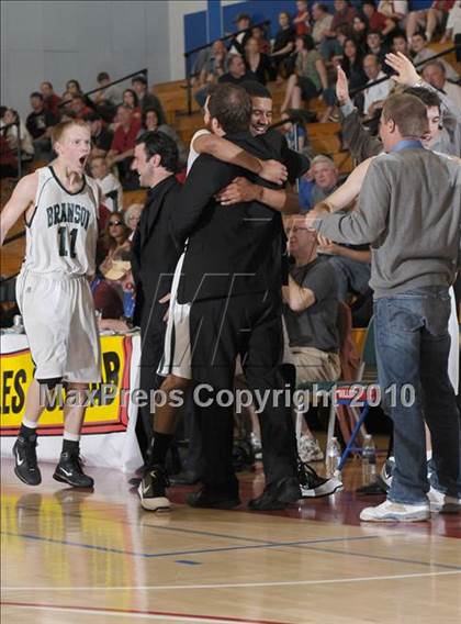 Thumbnail 1 in University vs Branson (CIF NorCal D5 Final) photogallery.