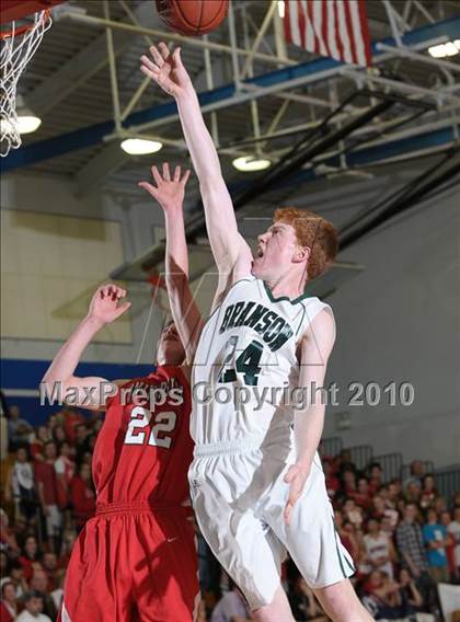 Thumbnail 3 in University vs Branson (CIF NorCal D5 Final) photogallery.
